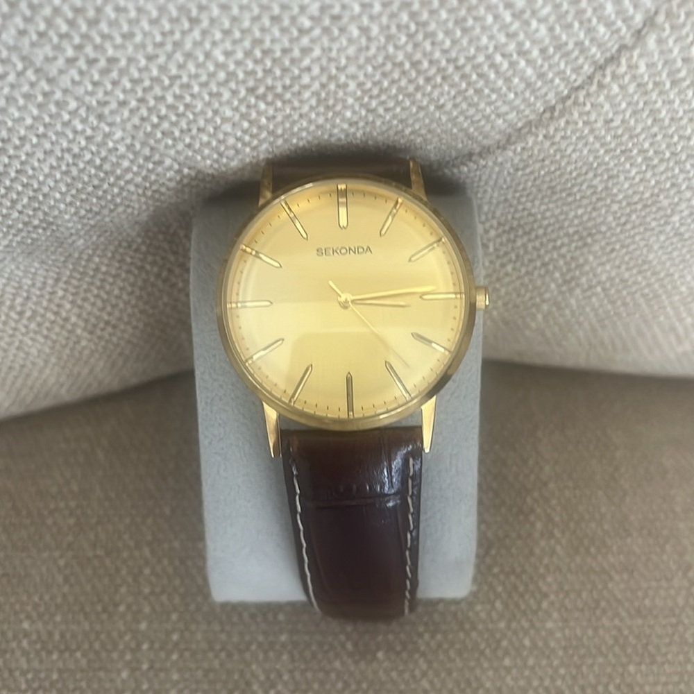 Sekonda gold tone watch, leather strap
